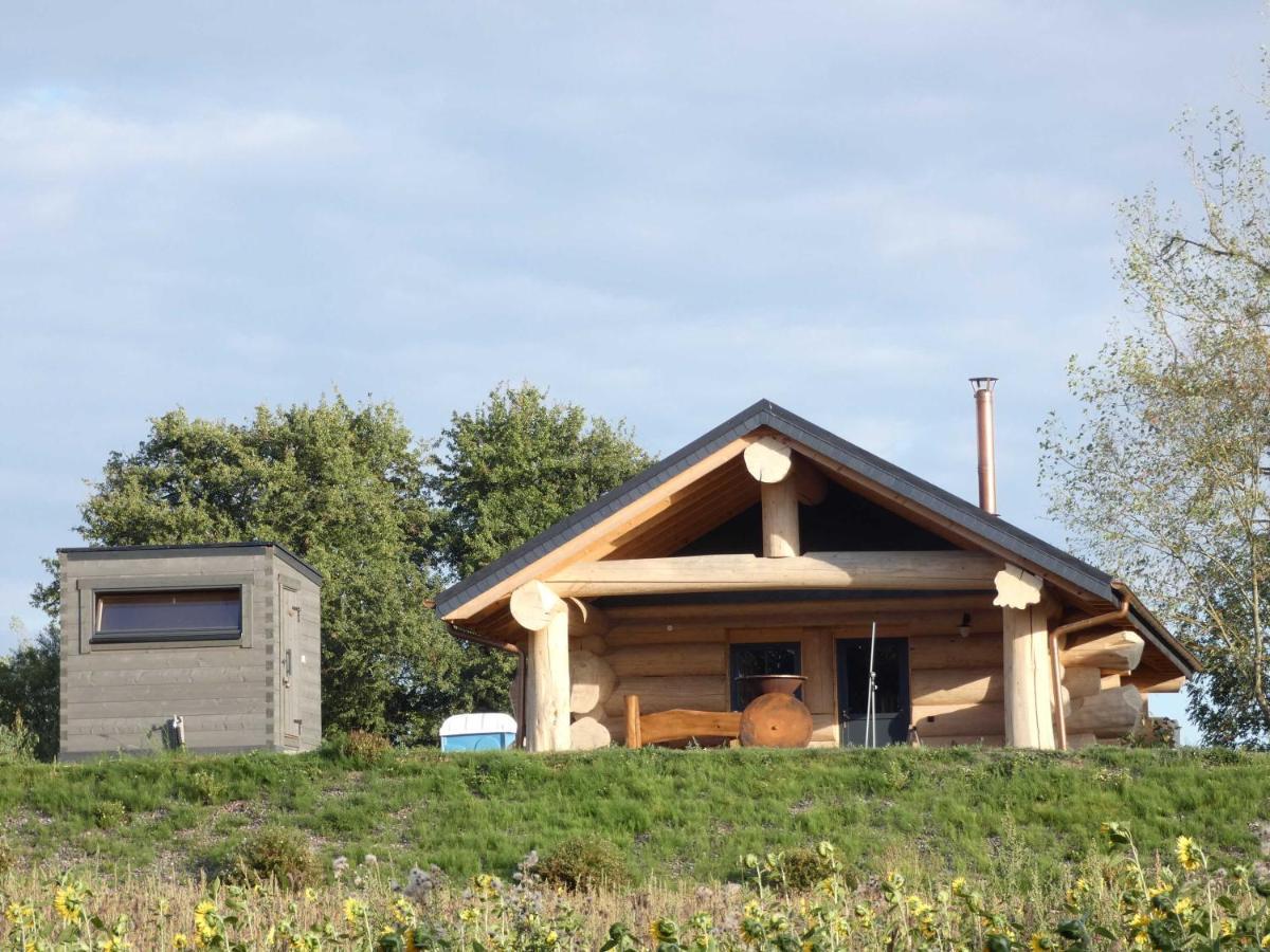 Naturstammhaus Tollensesee Gross Nemerow Exterior photo